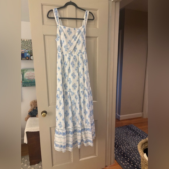Haute Hippie Dresses & Skirts - Haute Hippie White and Blue Patterned Dress